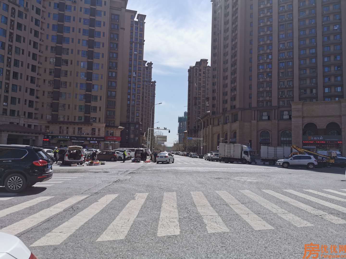 龙town铂悦山实景图