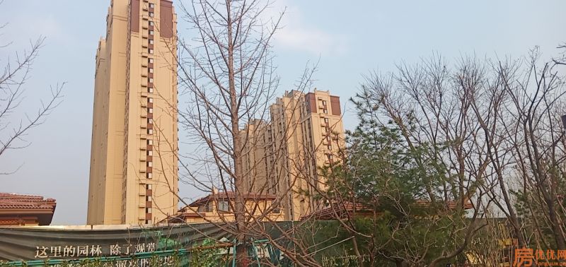 世茂璀璨天城实景图