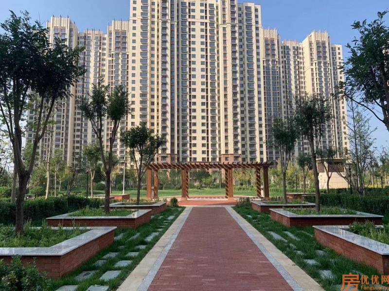 东方丽城实景图