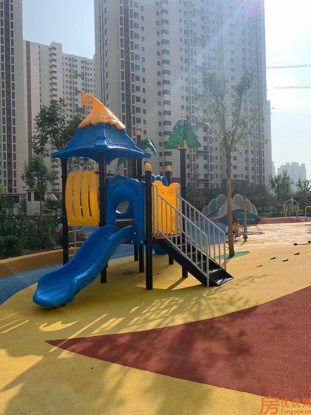 东方丽城实景图